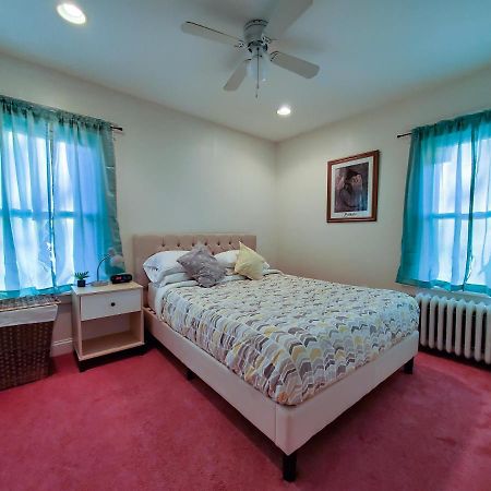 6 Minutes From The Falls! Spacious 2Nd Floor Apartment Sleeps 5 Niagara Falls Eksteriør bilde