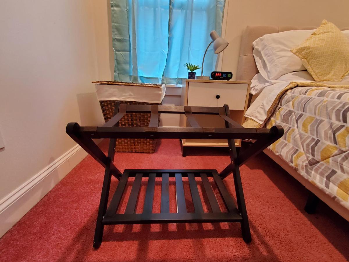 6 Minutes From The Falls! Spacious 2Nd Floor Apartment Sleeps 5 Niagara Falls Eksteriør bilde
