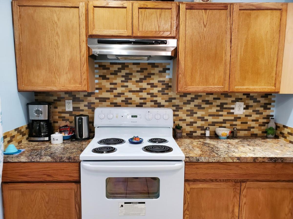 6 Minutes From The Falls! Spacious 2Nd Floor Apartment Sleeps 5 Niagara Falls Eksteriør bilde